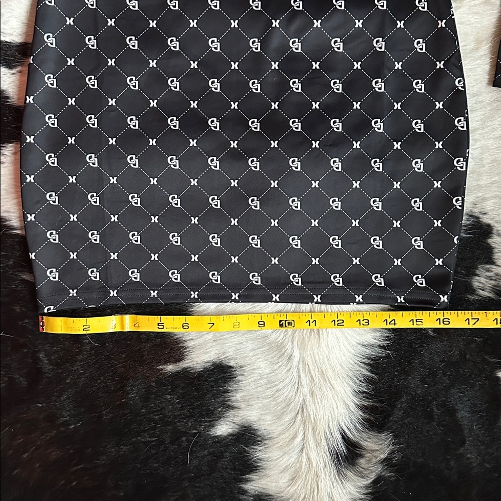 Y2K Divided by H&M Black and White Patterned Bodycon Long Sleeve Mini Dress - Picture 7 of 10